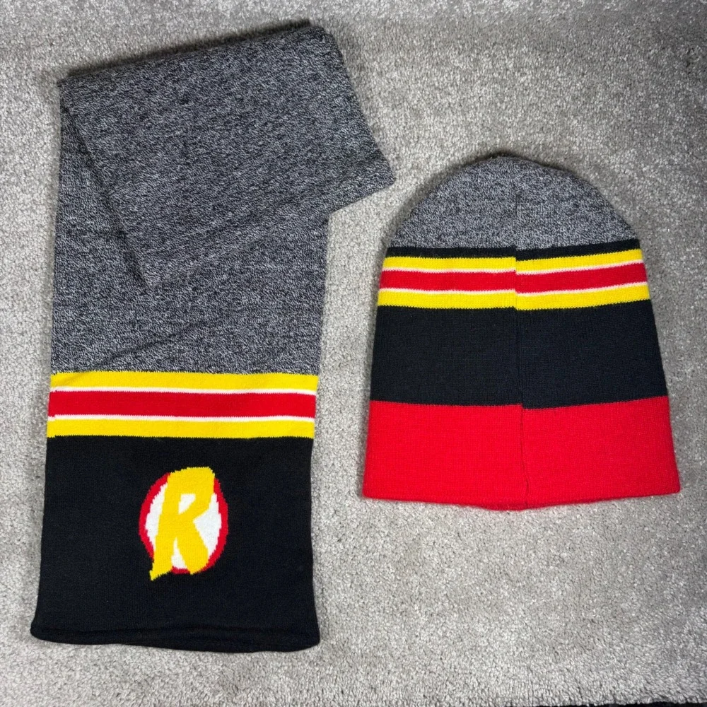 Ryan's World Beanie Scarf 2pc Set Gray Black Red Titan Superhero Kids One Size